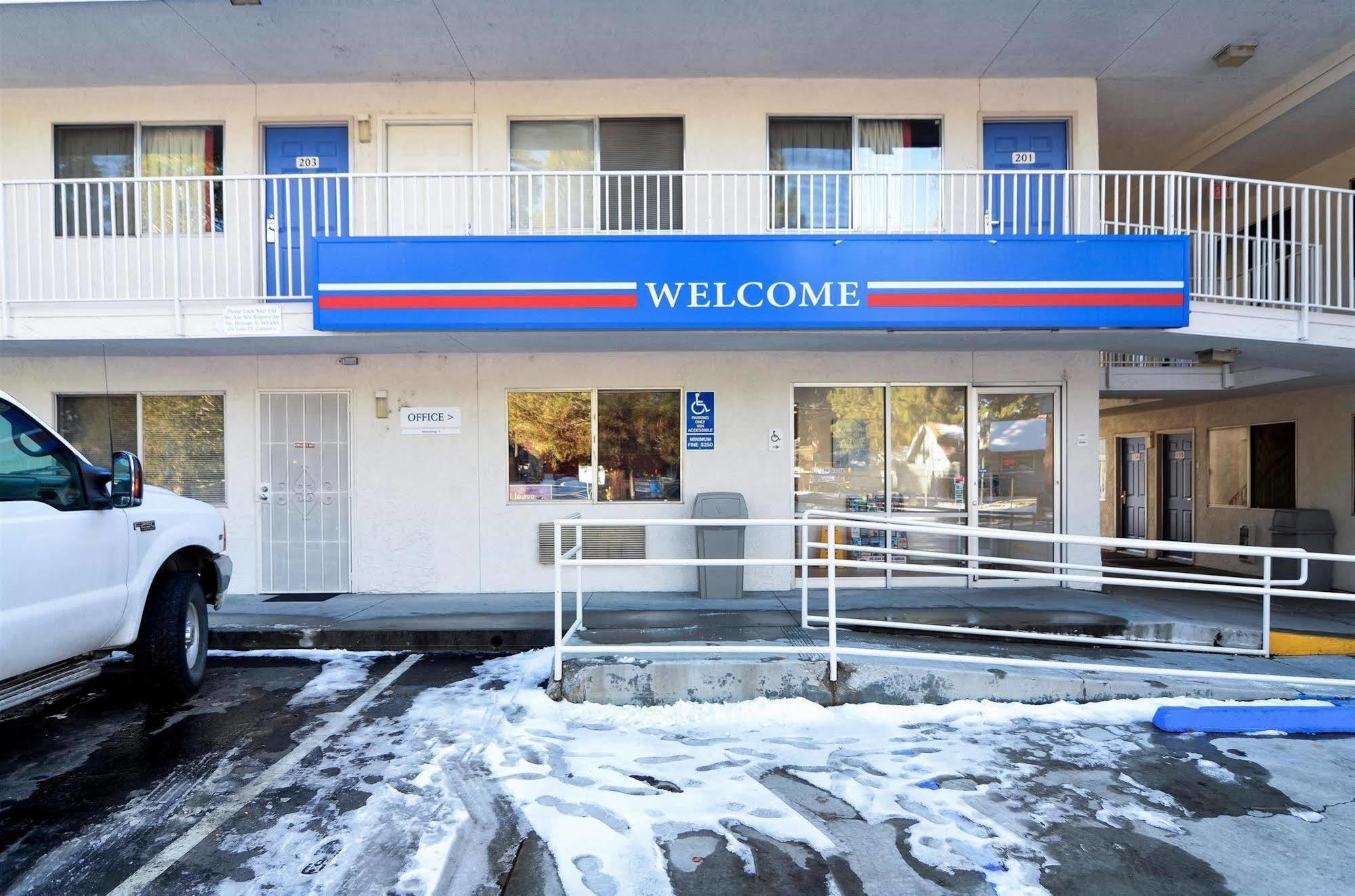 Motel 6-Big Bear Lake, Ca מראה חיצוני תמונה
